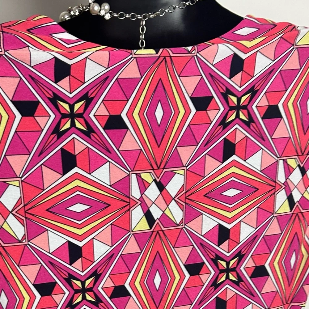 Pink and Black Kaleidoscope Patterned Dress - Picture 8 of 11